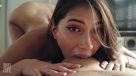 Doua Amice Se Masturbeaza Live Si Au Orgasme Cu Stropi