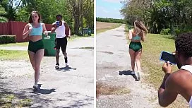 Alearga Si Face Sex Pe Strada Cu Negru Dotat