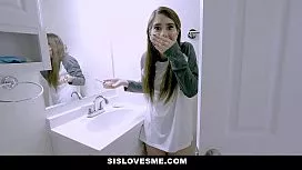 Face Un Oral Cu Pofta Si Se Fute Pe Canapea - Filme Porno