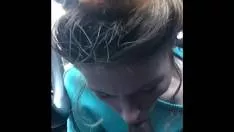 Sex oral in masina cu soferul de la Uber care are chef de muie