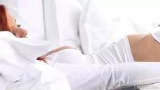 Femei 46 De Ani Se Fute In Camase Alba Si Bichini