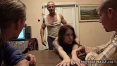 Romanca Explica Cum Vrea Fututa Si Este Agresata Sexual De 4 Pensionari