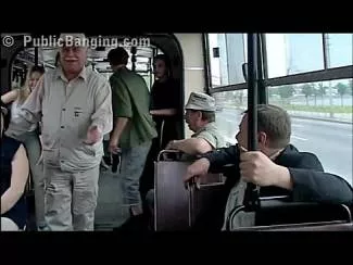 Sex Intr-Un Loc Public Intr-Un Autobuz
