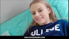 Blonda Draguta Vrea Mult Sex Si Ejaculare Pe Sanii Mici