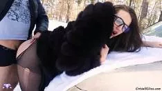 Ii Rupe Dresu Si Fac Sex Pe Capota Masinii La Sinaia
