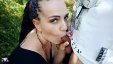 Are Fundul Mare Si Suge Pula In Parc