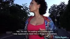 Stacy Abordata Noaptea Pe Strada Si Invitata La Futai