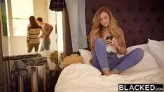 Sex Pe Furis Cu Menajera Curva